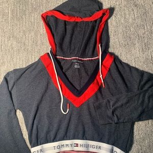 Tommy Hilfiger Cropped Sweatshirt